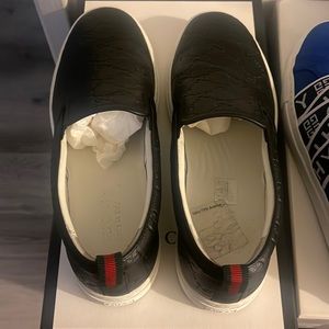 GUCCI SHOES GREAT CONDITION